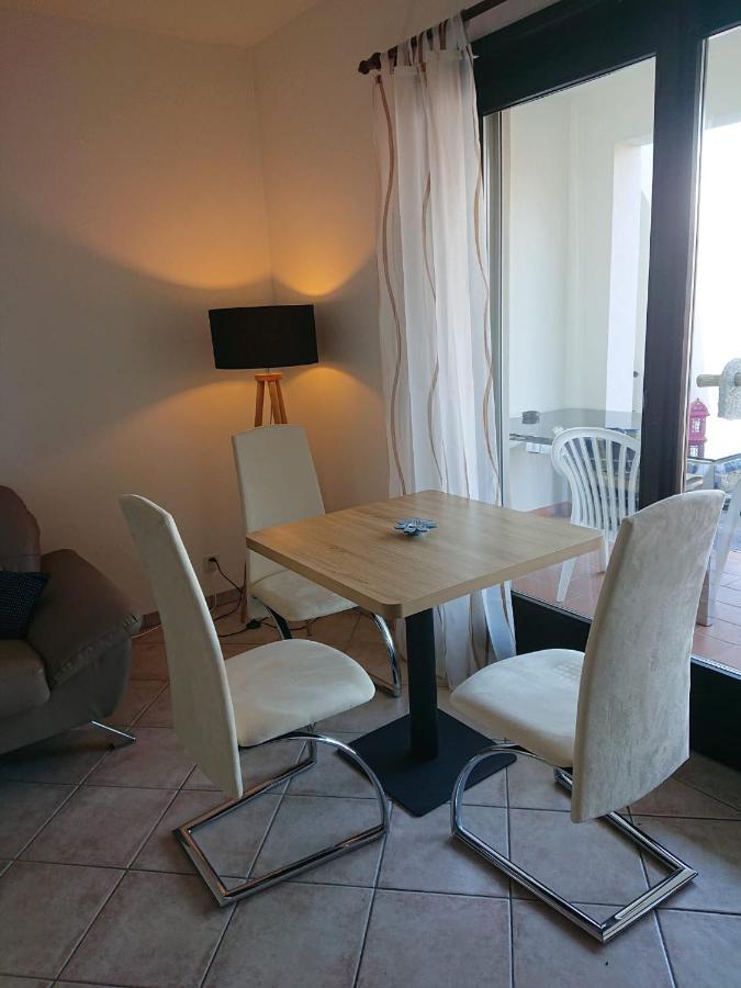 1 Zimmer Apartment Mit Seesicht Und Pool Gambarogno Dış mekan fotoğraf